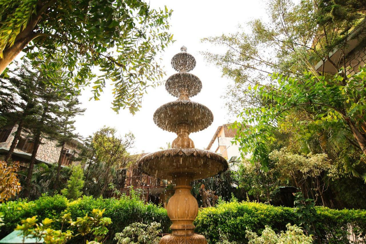Hotel The Narayana Palace By Salvus Rishīkesh Exterior foto