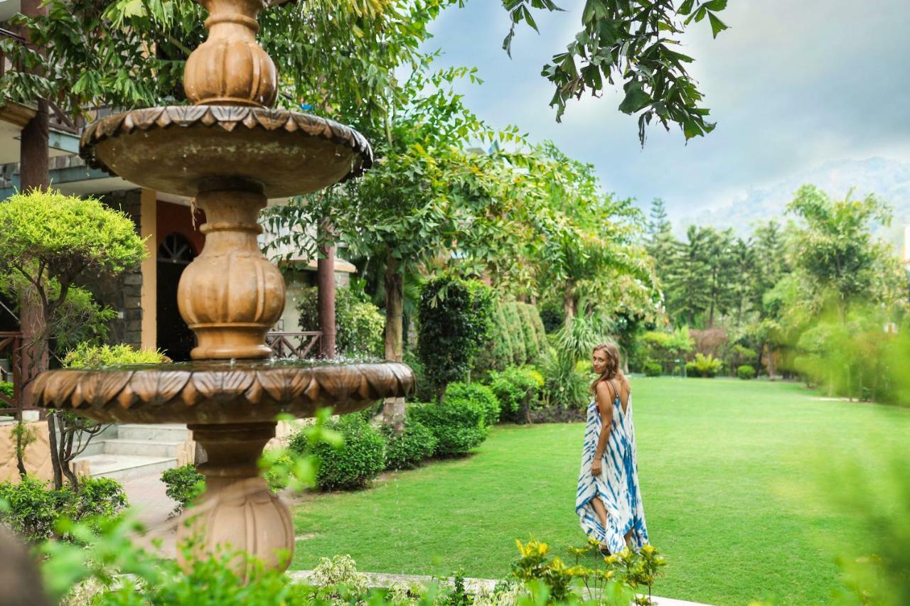 Hotel The Narayana Palace By Salvus Rishīkesh Exterior foto